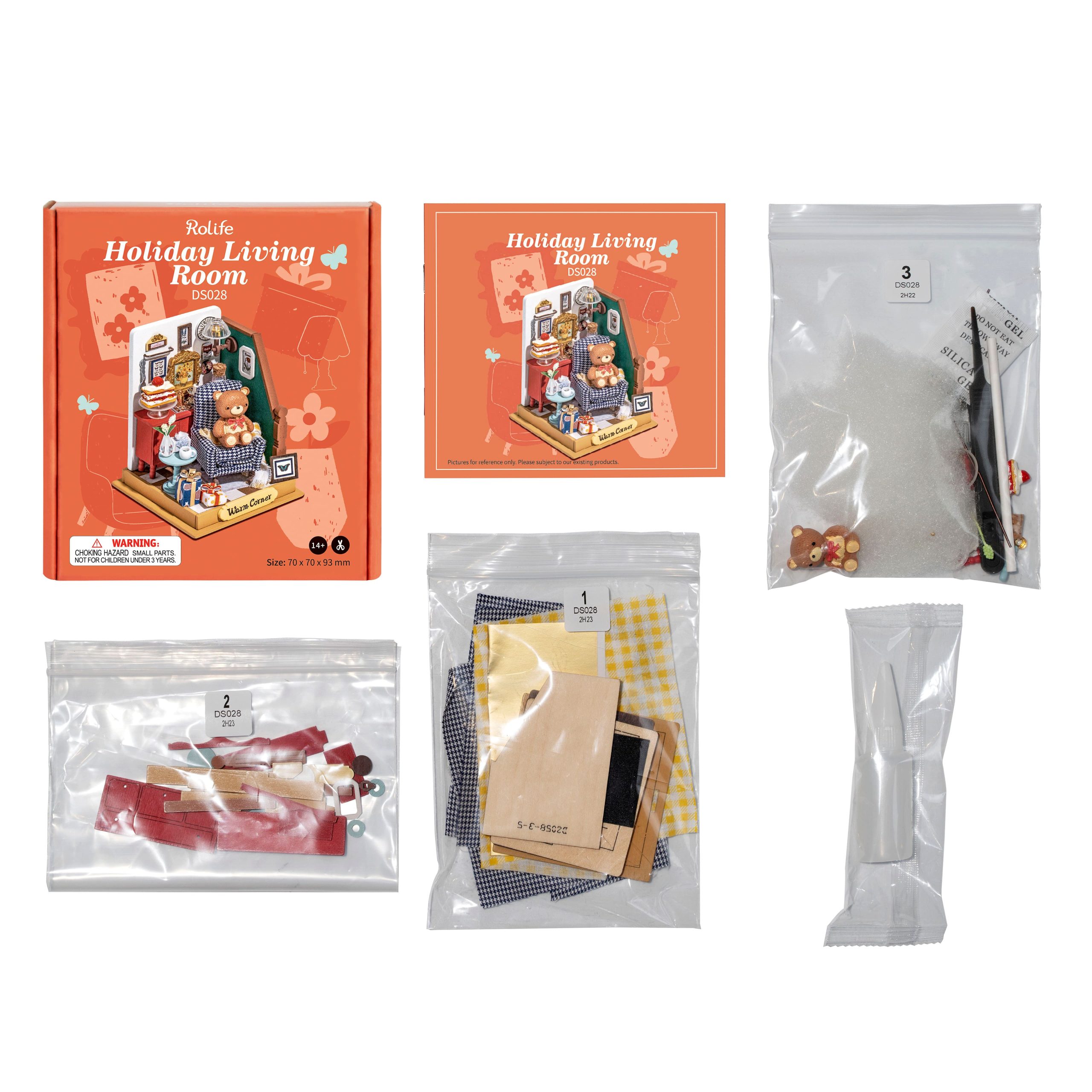 Rolife® Holiday Living Room DIY Miniature Kit - Image 4