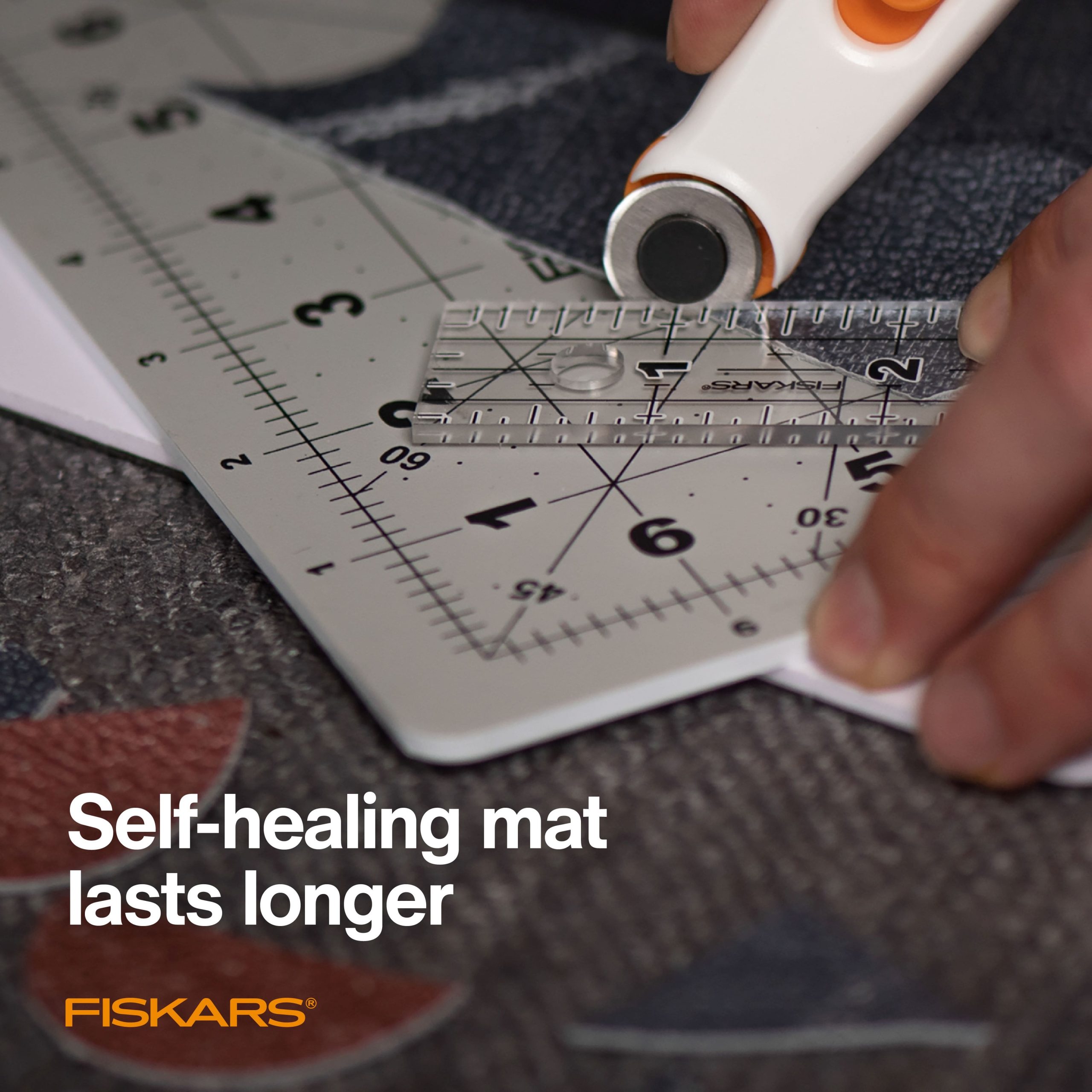 Fiskars® Rotating Cutting Mat - Image 4