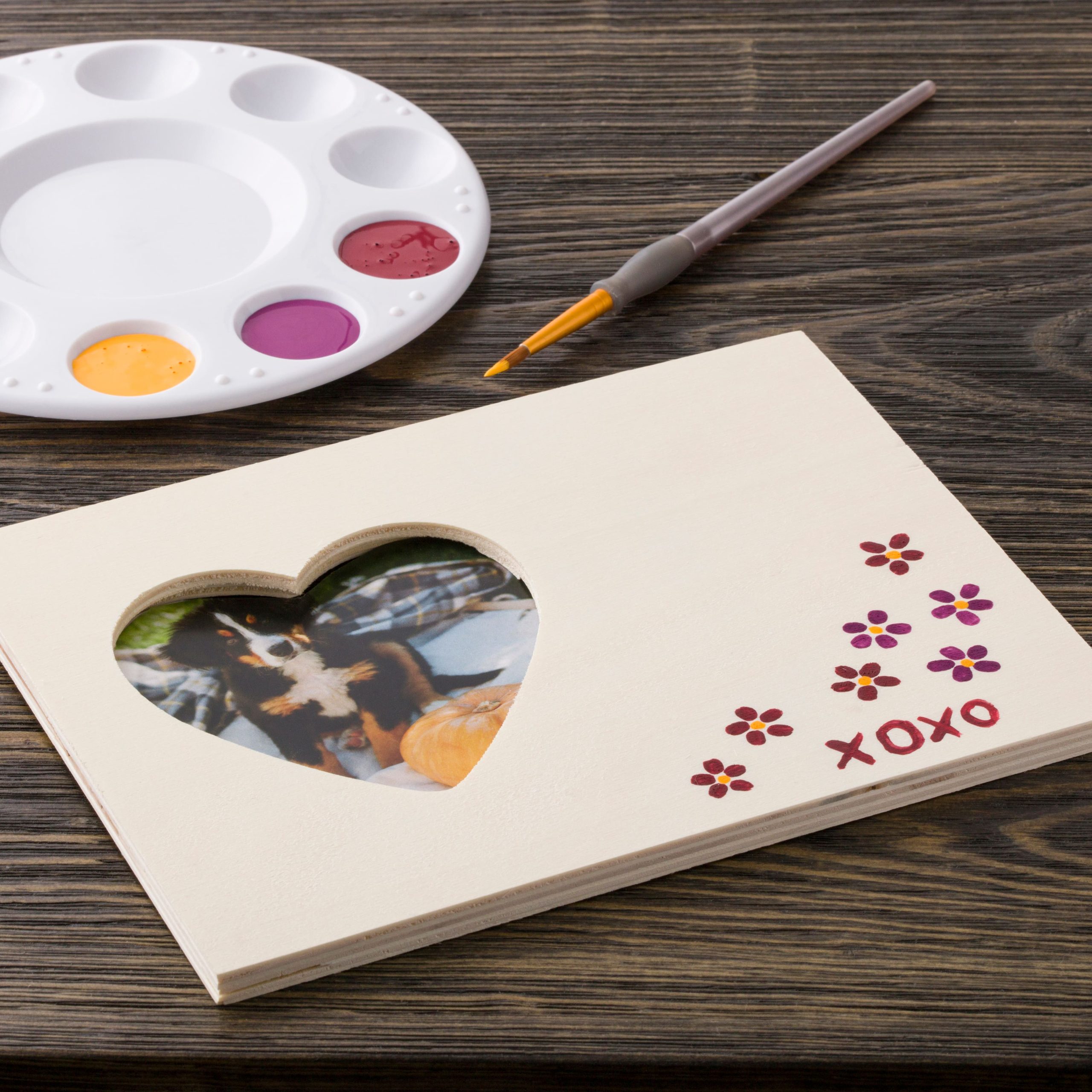 8.5" x 6.5" Wood Frame with Heart Opening by Make Market® - Image 2